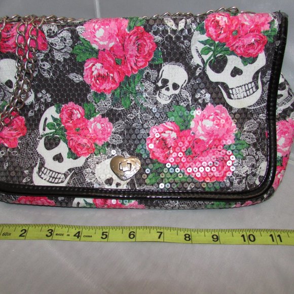 Betsey Johnson Sequin Skull Rose Satchel Shoulder Bag Pre-Owned As Is - Picture 2 of 10
